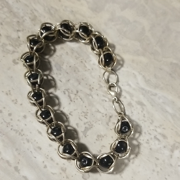 Lot Of Costume Jewelry Bracelets - Picture 4 of 9